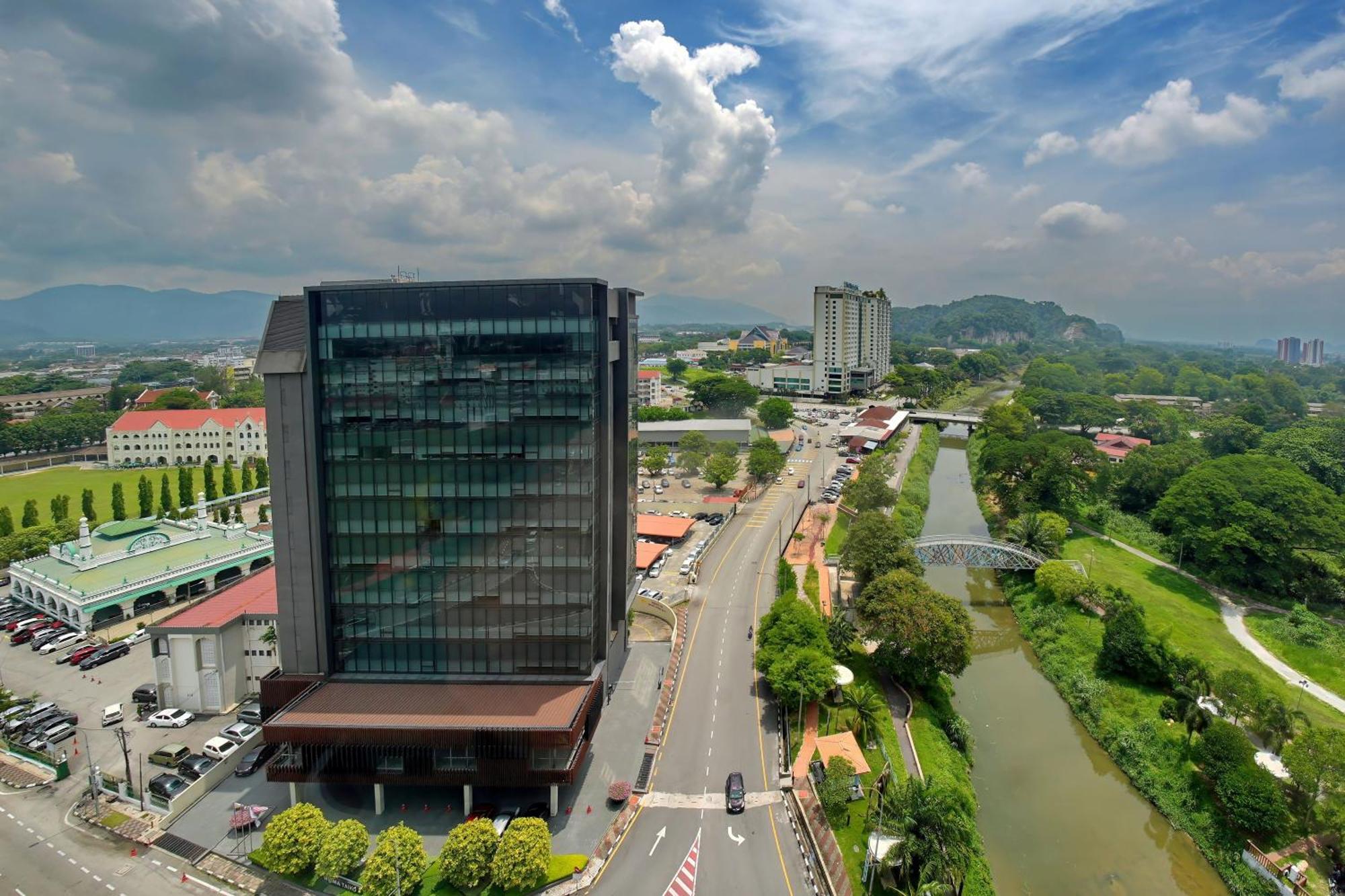 Cititel Express Ipoh Hotel Exterior photo