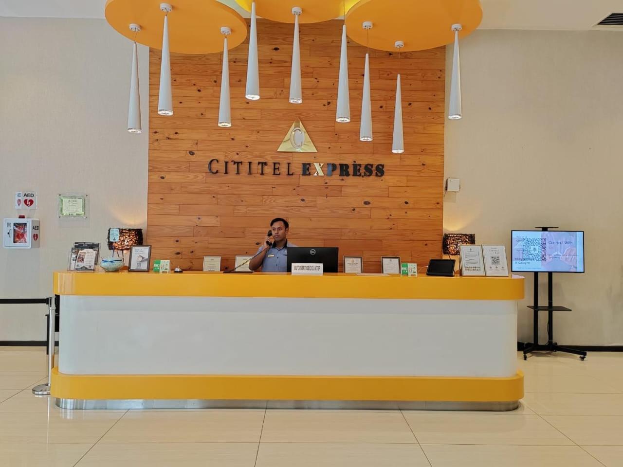 Cititel Express Ipoh Hotel Exterior photo
